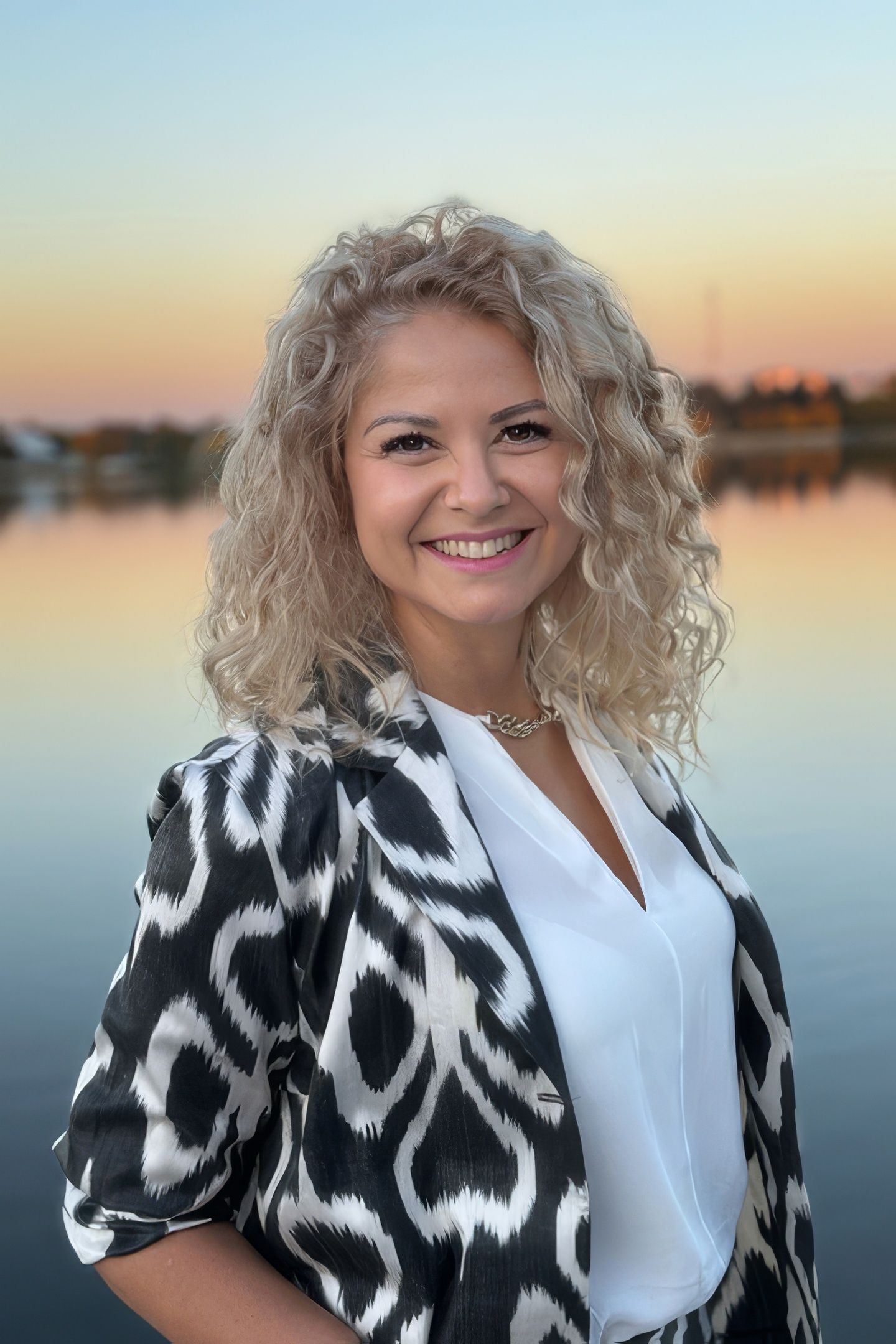 Iulia Malis Portrait