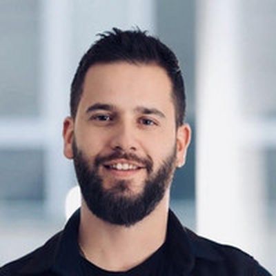 Genc Zeka Portrait - WU Executive Academy