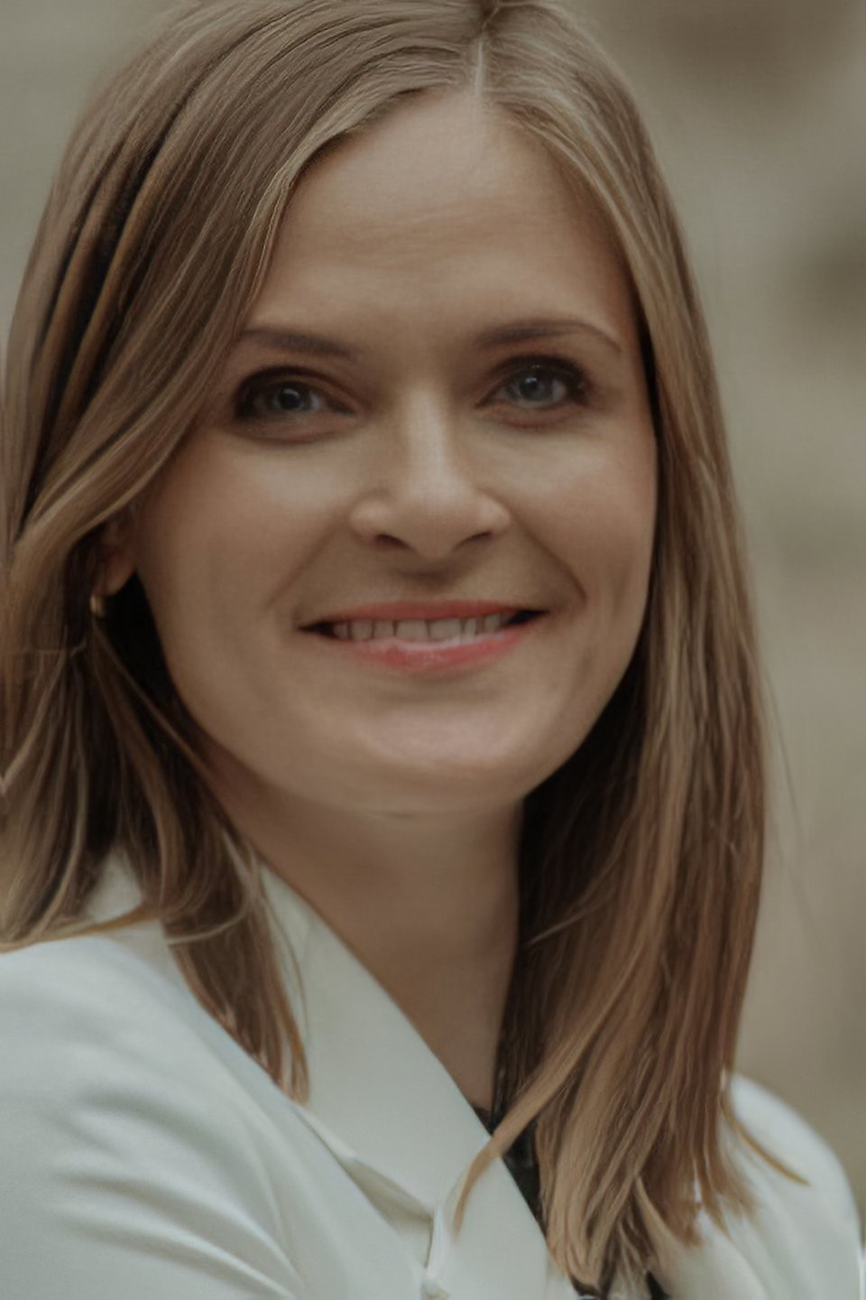 Adela Mehic-Dzanic Portrait